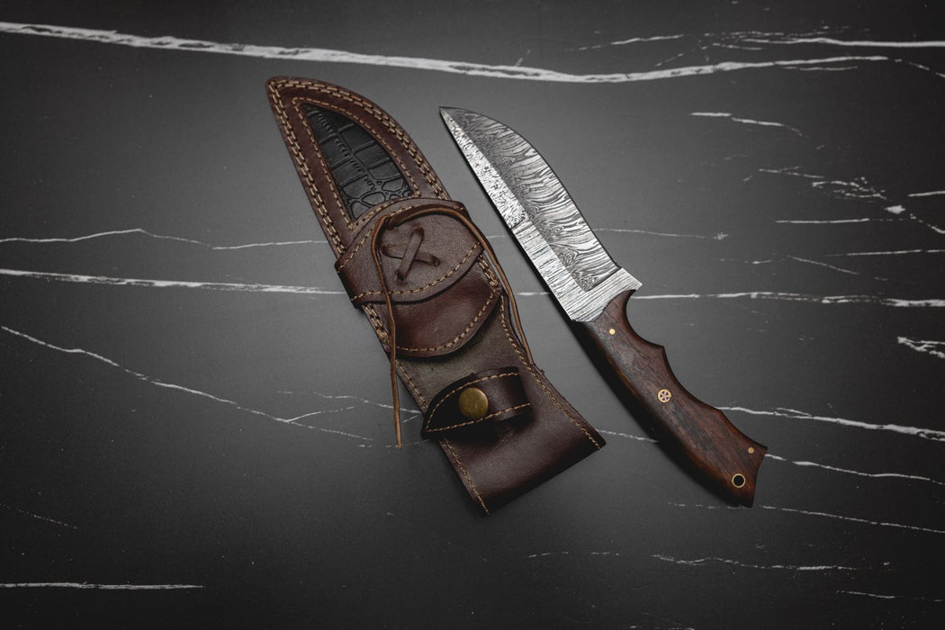 Wilderness Guardian – Handcrafted Damascus Hunting Knife with Rosewood Handle, 9.5" Fixed Blade with Premium Sheath