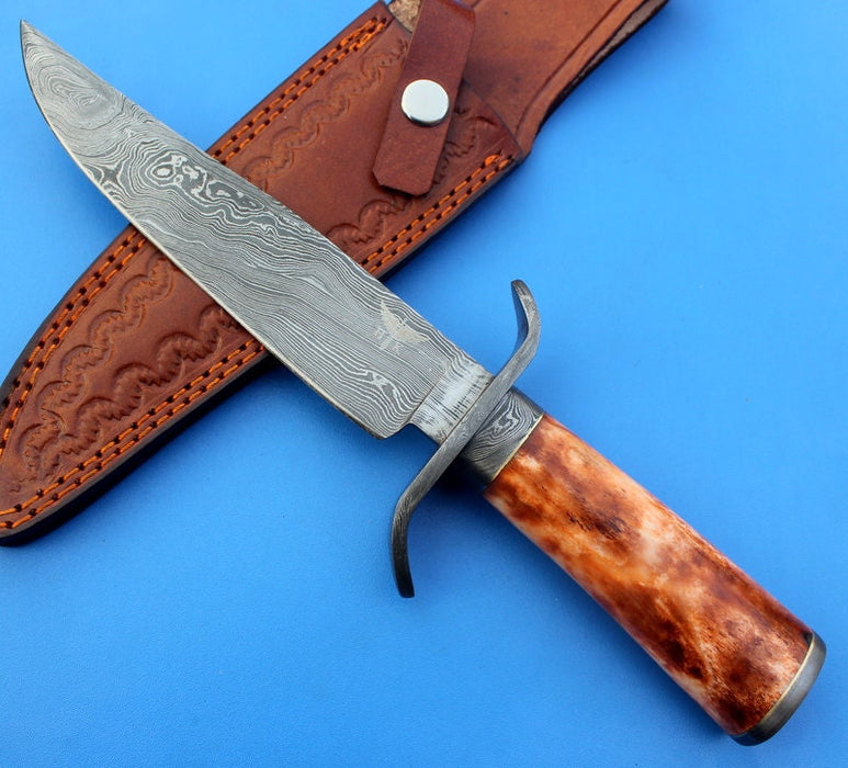 HTS-108  Damascus Knife custom handmade Bowie / Color Camel Bone Handle / Damascus Fittings