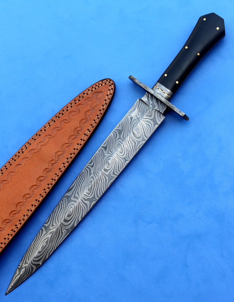 HT-22 Damascus Knife custom handmade Fillet / Boning / Bull Horn Handle /  Fishing / Kitchen